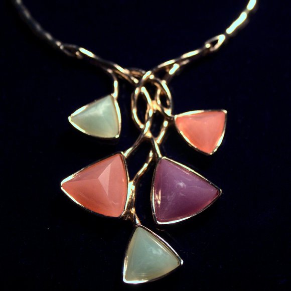 [UNKNOWN] Branching Necklace with Pastel Pyramids - Picture 1 of 14